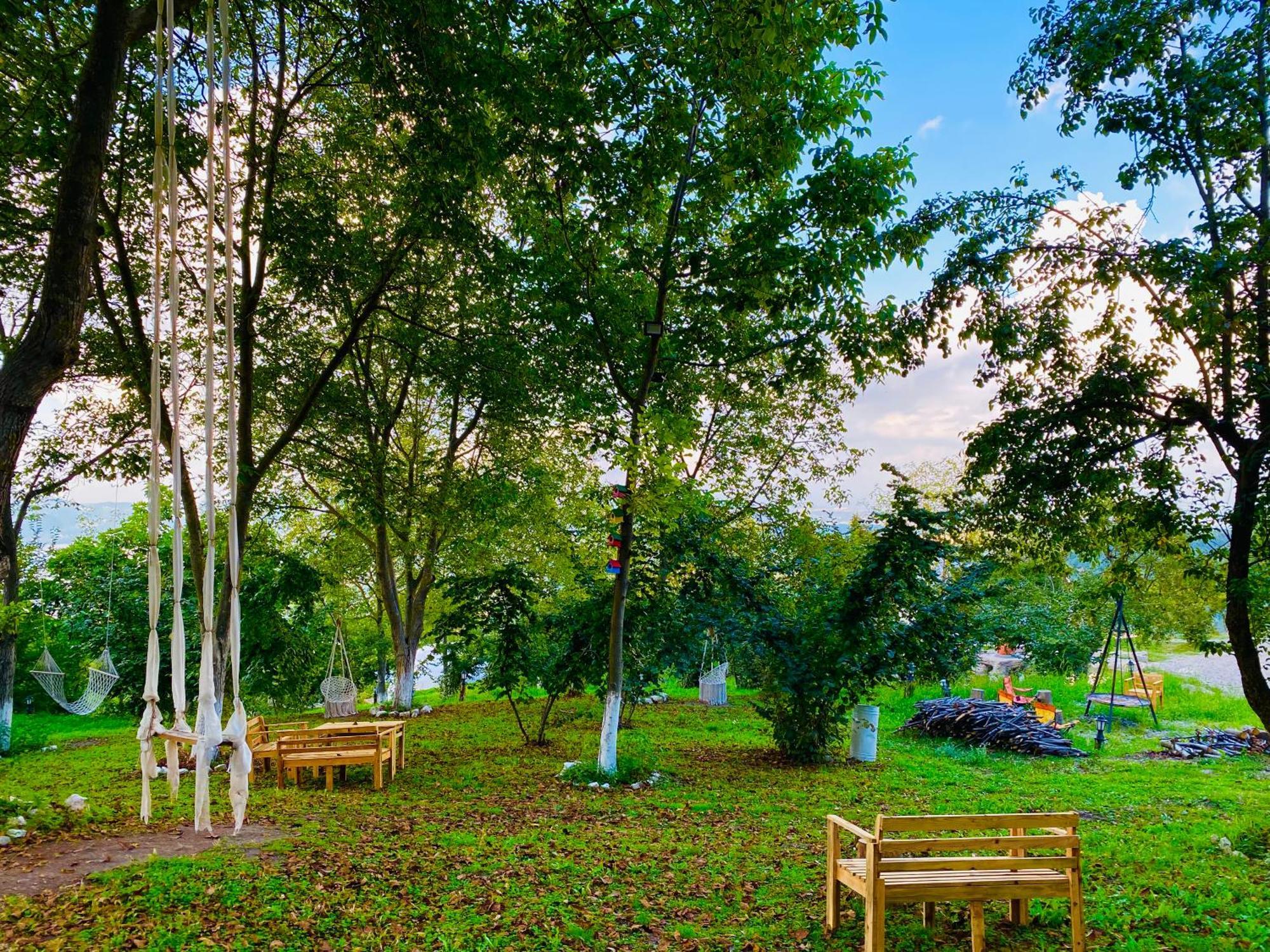 Phalesia Glamping Otel 사판자 외부 사진
